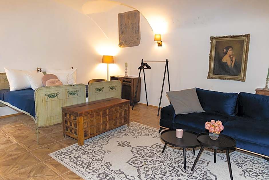 Opera apartments - Mestský palác