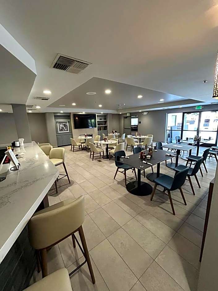 Holiday Inn Dublin - Pleasanton By IHG