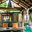 TwoSpaces Living at Bunga Desa, Jimbaran
