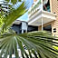 Gardenya Lara Suit Hotel