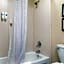 Comfort Inn & Suites Near University of Wyoming