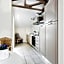 Adriano Residence