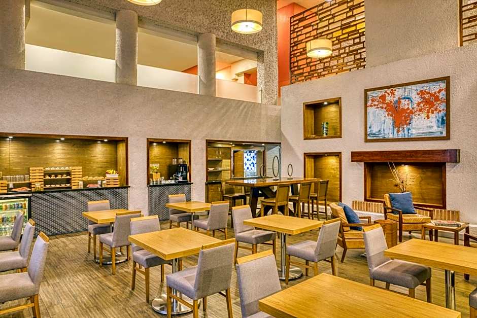 Marriott Puebla Hotel Meson Del Angel