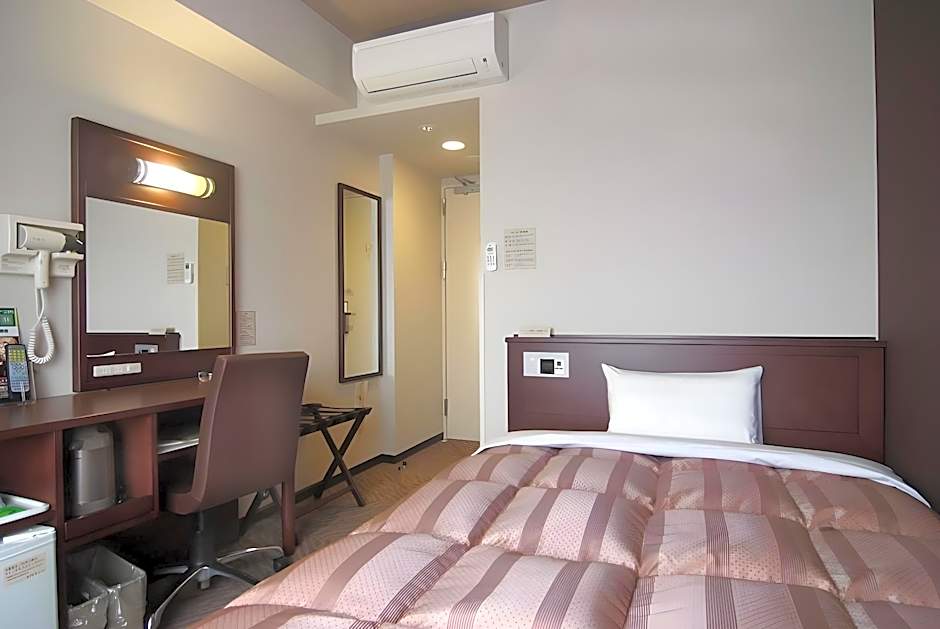 Hotel Route Inn Nagahama Inter