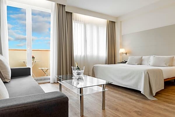 54  Aparthotel mariano cubi barcelona booking from Famous authors