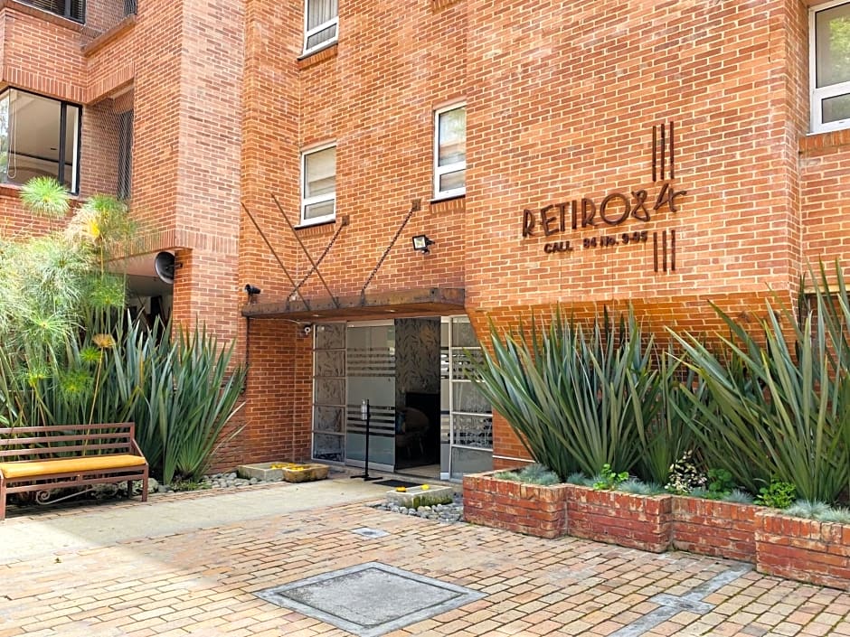 Hotel Retiro 84 by MIJ