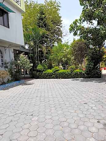 Neelima palace Hotel and marriage garden