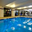 Holiday Inn Express Hotel & Suites Meadowlands Area