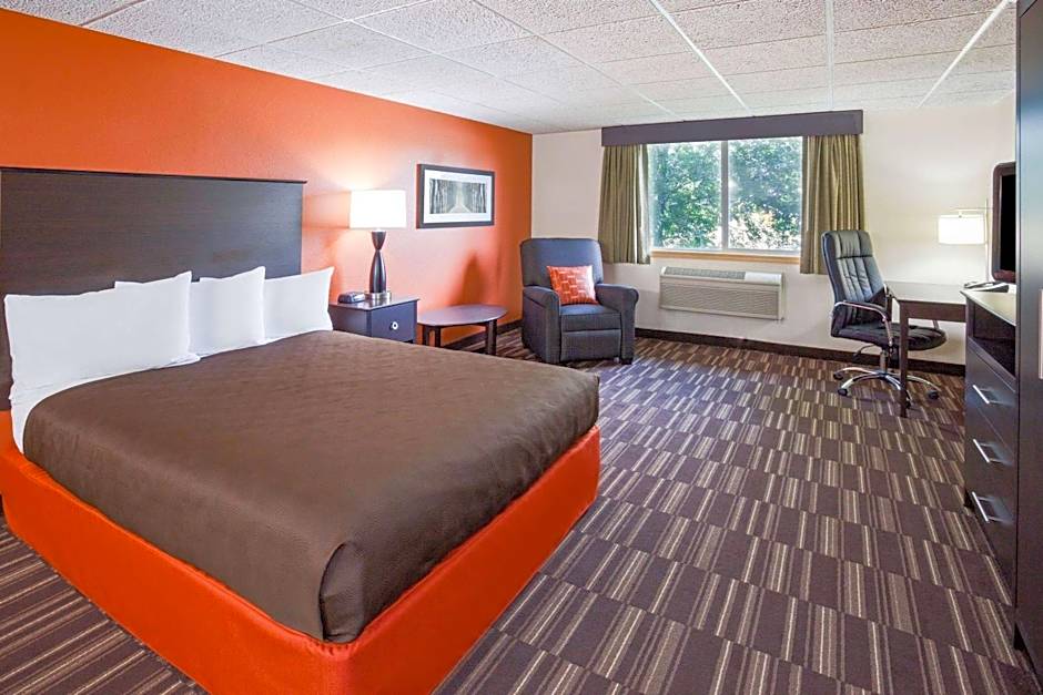 AmericInn by Wyndham Sartell