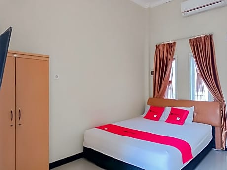 RedDoorz @ Pelangi Guest House Balikpapan