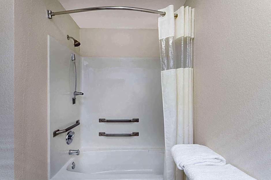 Baymont by Wyndham Columbia Fort Jackson