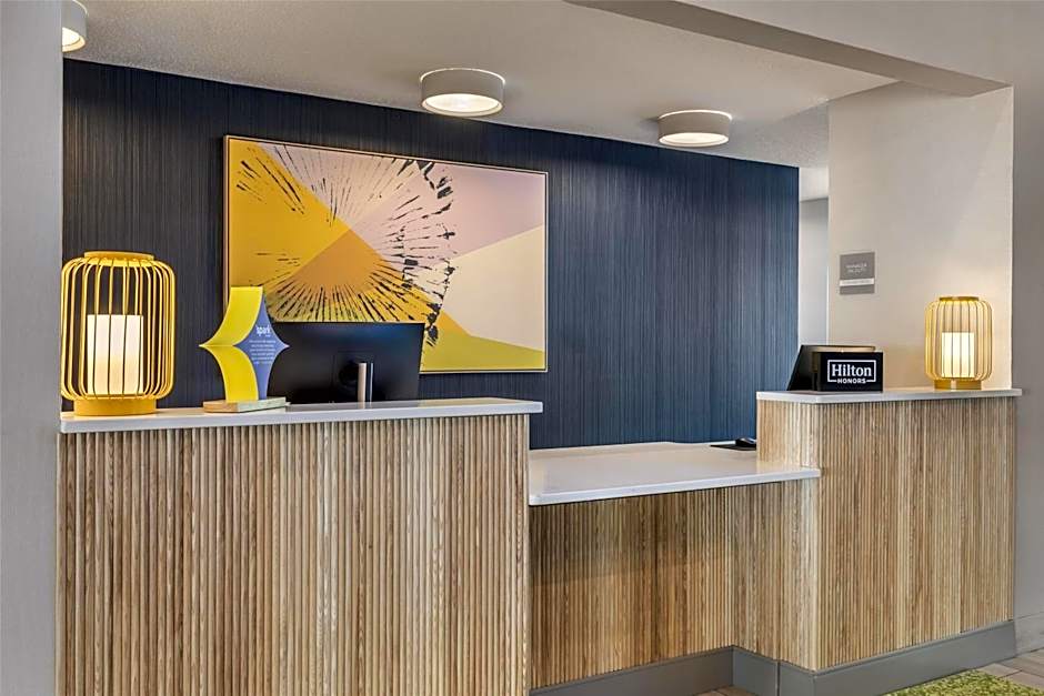 Spark by Hilton La Crosse Onalaska