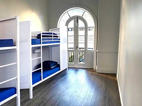 4 Bed Mixed Dorm