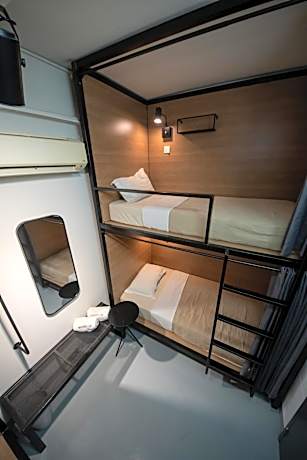 4-Bed Mixed Dormitory Room