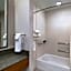 Fairfield Inn & Suites by Marriott St. Louis Downtown