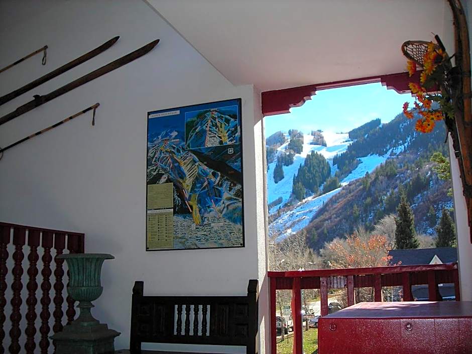 Tyrolean Lodge