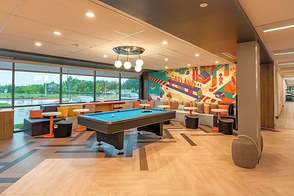 Tru by Hilton Garland, TX