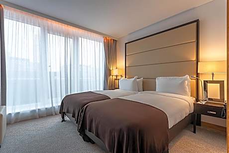 Signature Two Bedrooms Suite