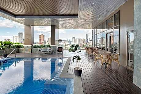 Citadines Roces Quezon City