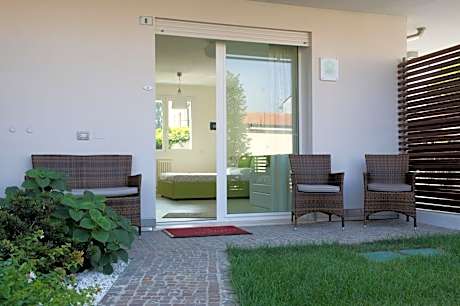 Large Quadruple Room