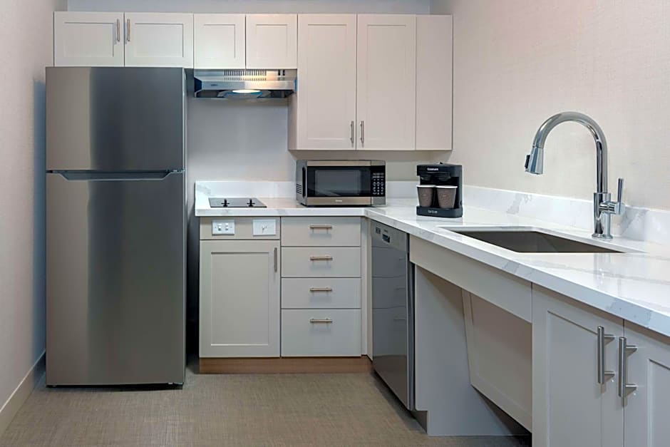 Homewood Suites By Hilton Buffalo-Airport