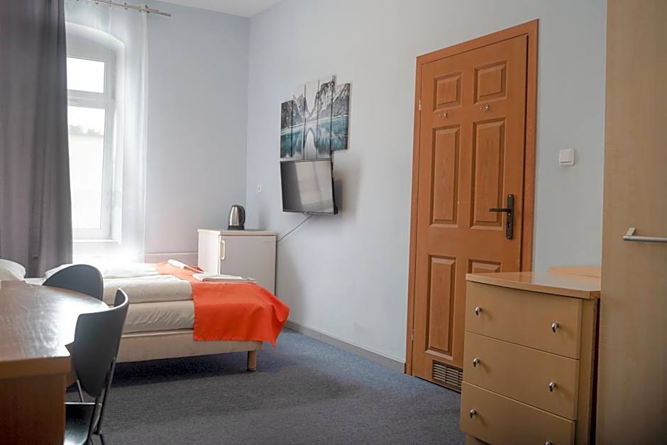 Hostel Krośnieńska 12