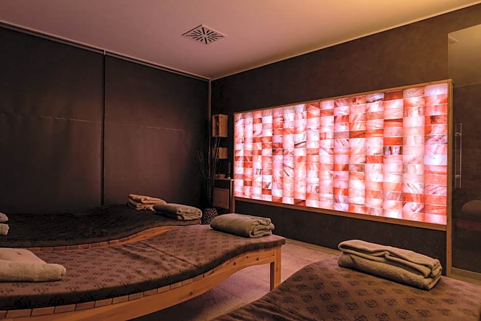 Aura Relais