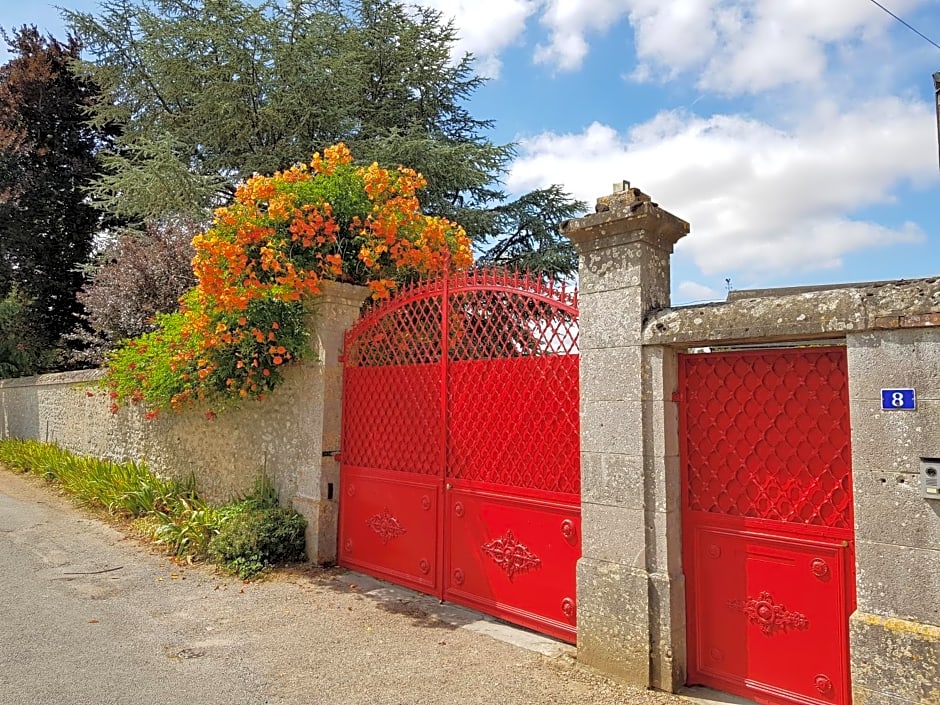 Le Grand Cèdre Spa et sauna intérieur piscine