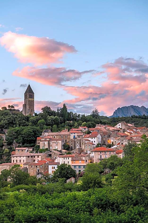 Ecole Olargues - Chambres & restaurant - Teritoria