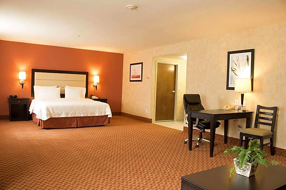 Hampton Inn By Hilton Ciudad Victor