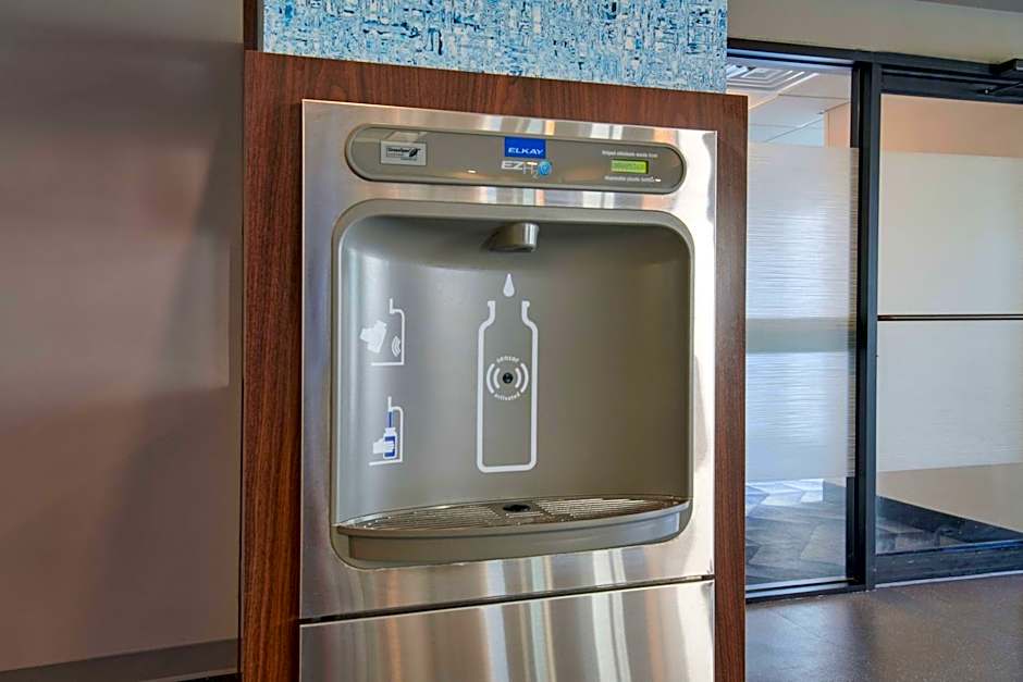 Courtyard by Marriott Chicago Lincolnshire