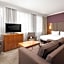 Crowne Plaza London Ealing By IHG