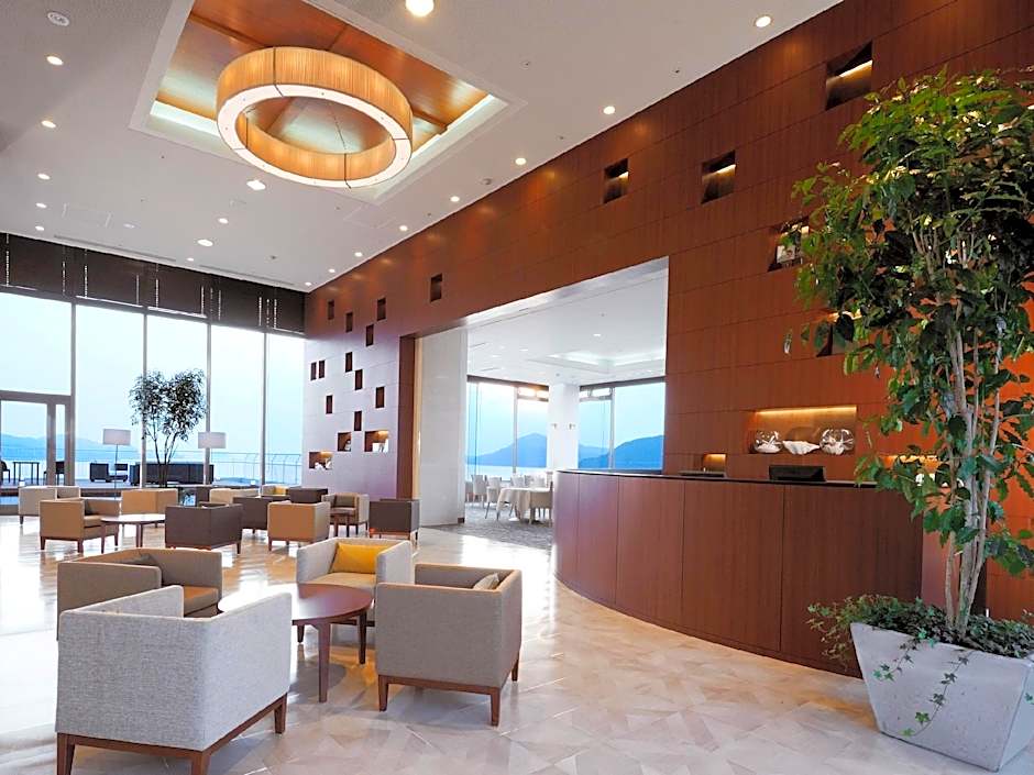 Toba Hotel International