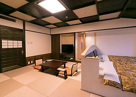 Deluxe Japanese Style Room