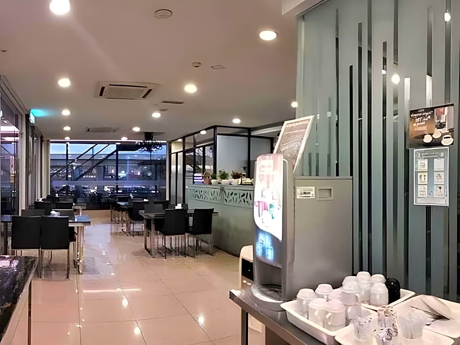 M Design Hotel Seri Kembangan