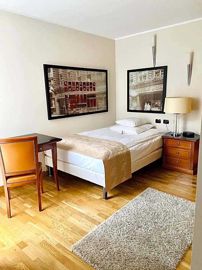 Hotel Paradis