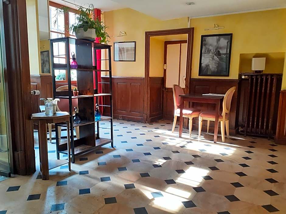 Logis Hôtel Restaurant de l'Ecu