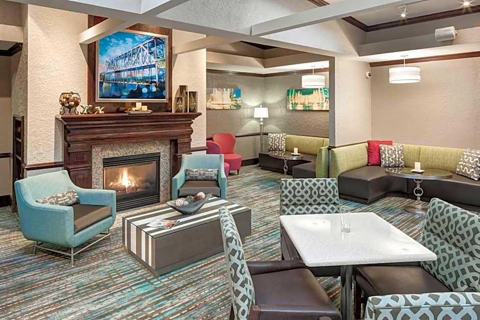 Residence Inn by Marriott Kansas City Country Club Plaza