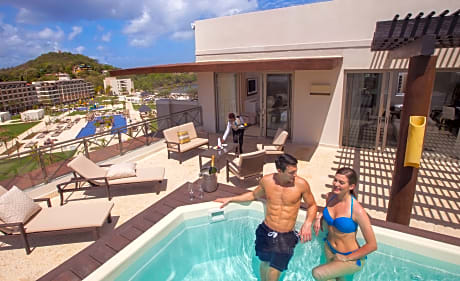 Luxury Presidential One Bedroom Ocean View Diamond Club