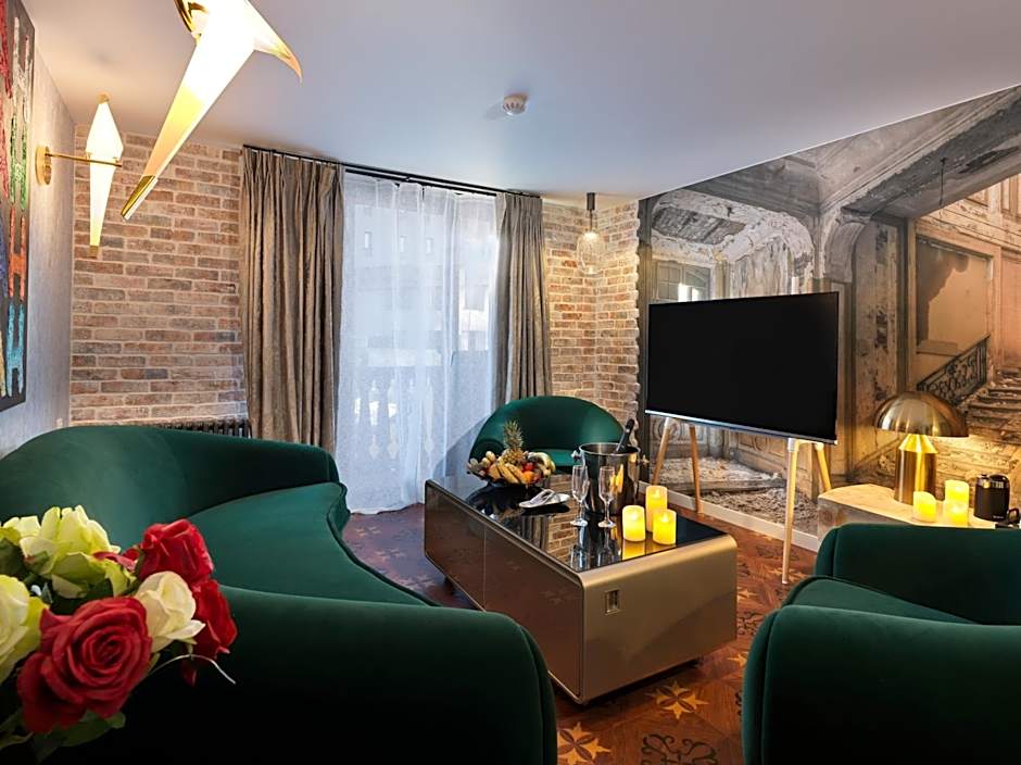 Snow Lodge Hotel Courchevel 1850