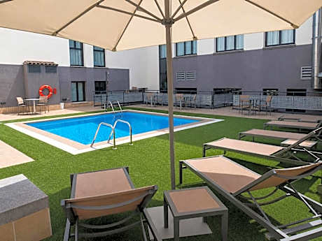 Hotel Pedro I De Aragon 4 Estrellas SUPERIOR