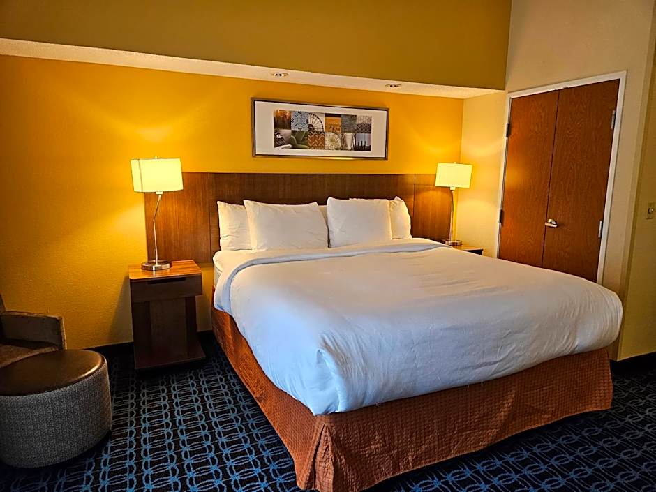 Comfort Inn & Suites Ankeny - Des Moines