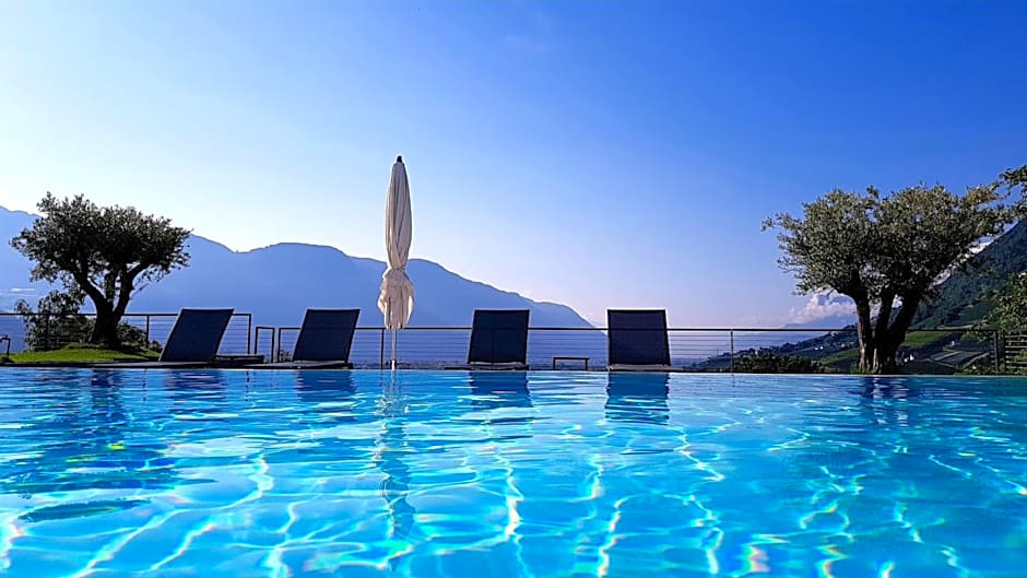 The View Luxury Suites