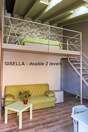 Double Room Split Level