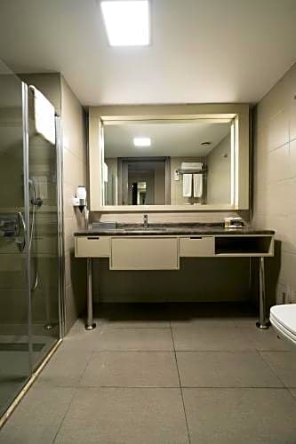 Ramada Plaza Izmir