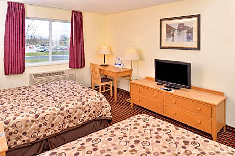 Deluxe Queen Room with Two Queen Beds
