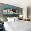Hyatt House LA - University Medical Center