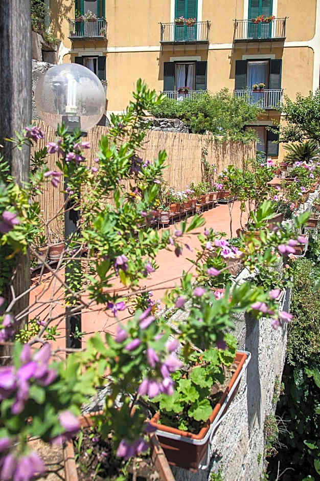 Hotel L'Argine Fiorito