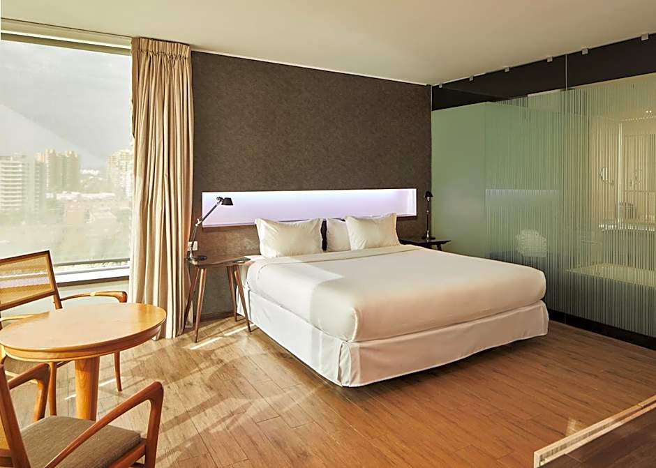 Radisson Blu Plaza El Bosque Santiago