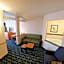 Fairfield Inn & Suites by Marriott Flint Fenton